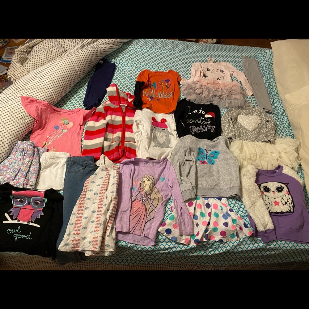 Lot of 4T Toddler Clothing!!!!!!